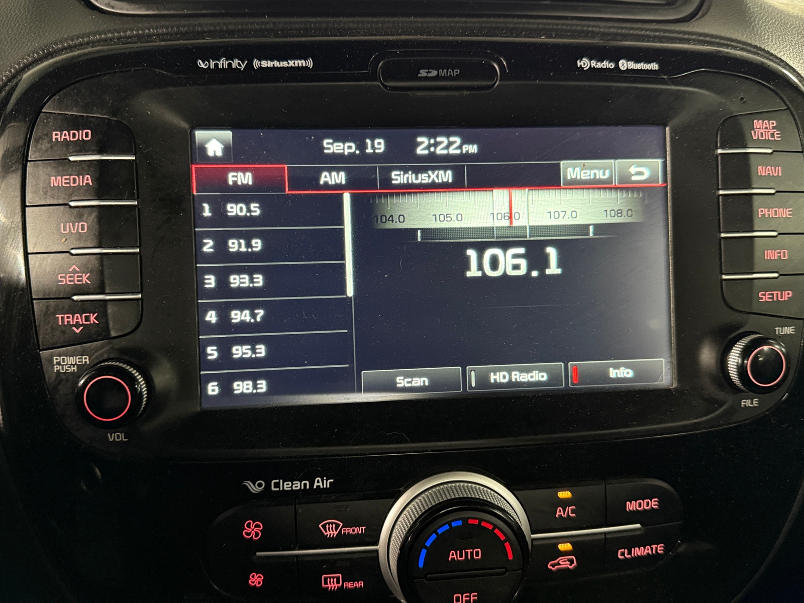 Thumbnail: 2015 Kia Soul - 4