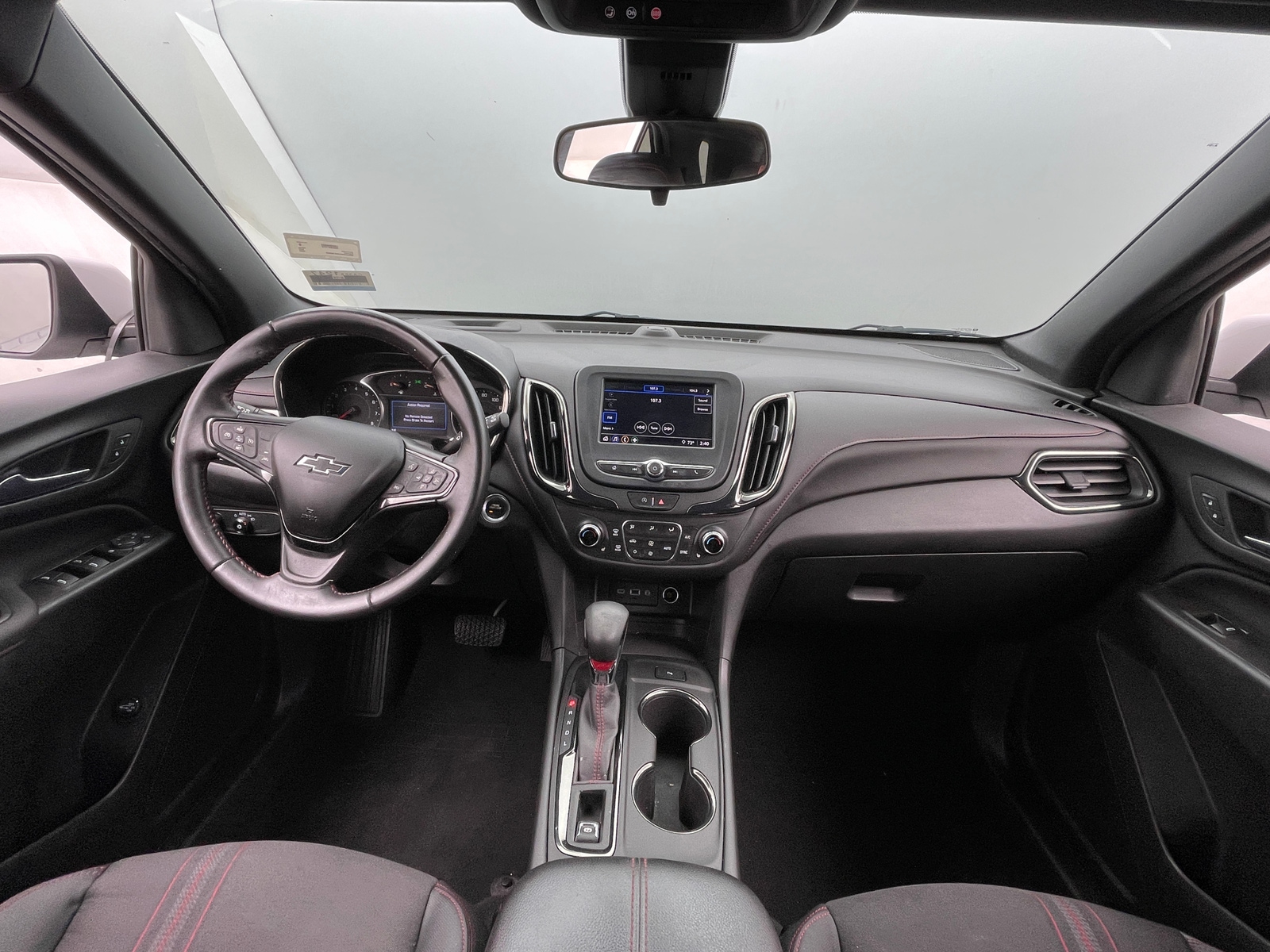 Thumbnail: 2022 Chevrolet Equinox - 3