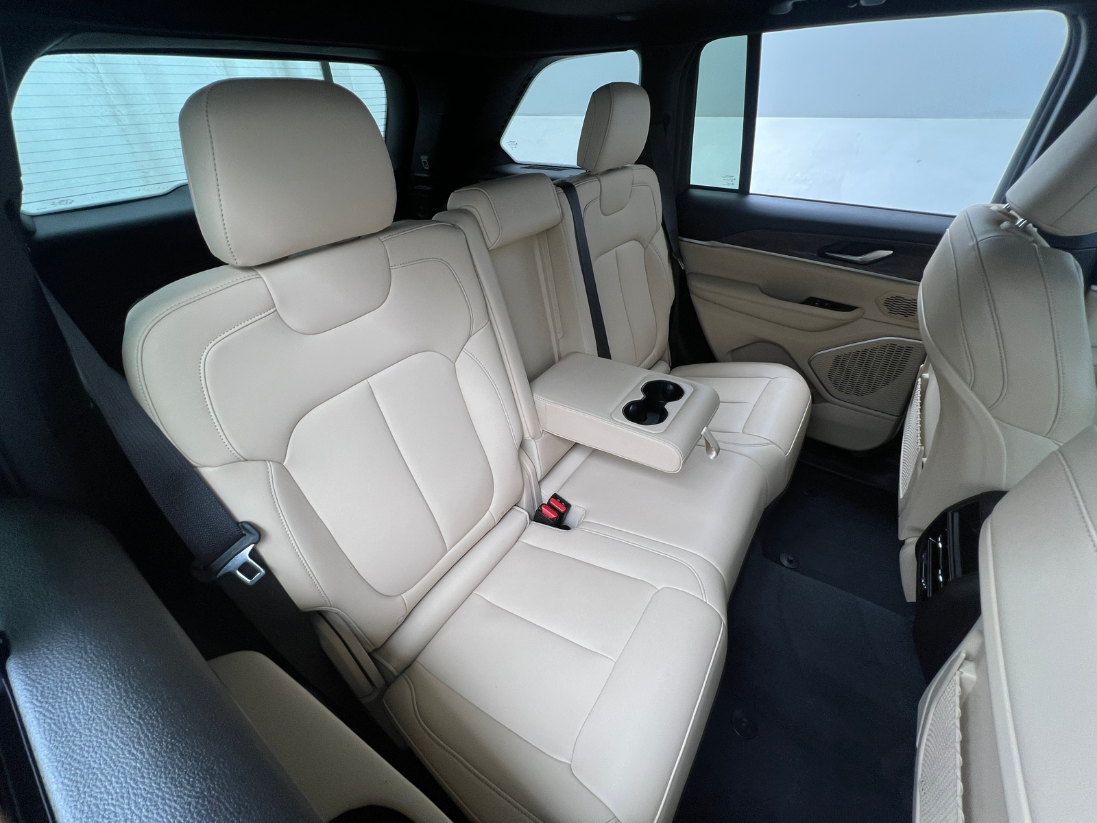 Thumbnail: 2023 Jeep Grand Cherokee - 5