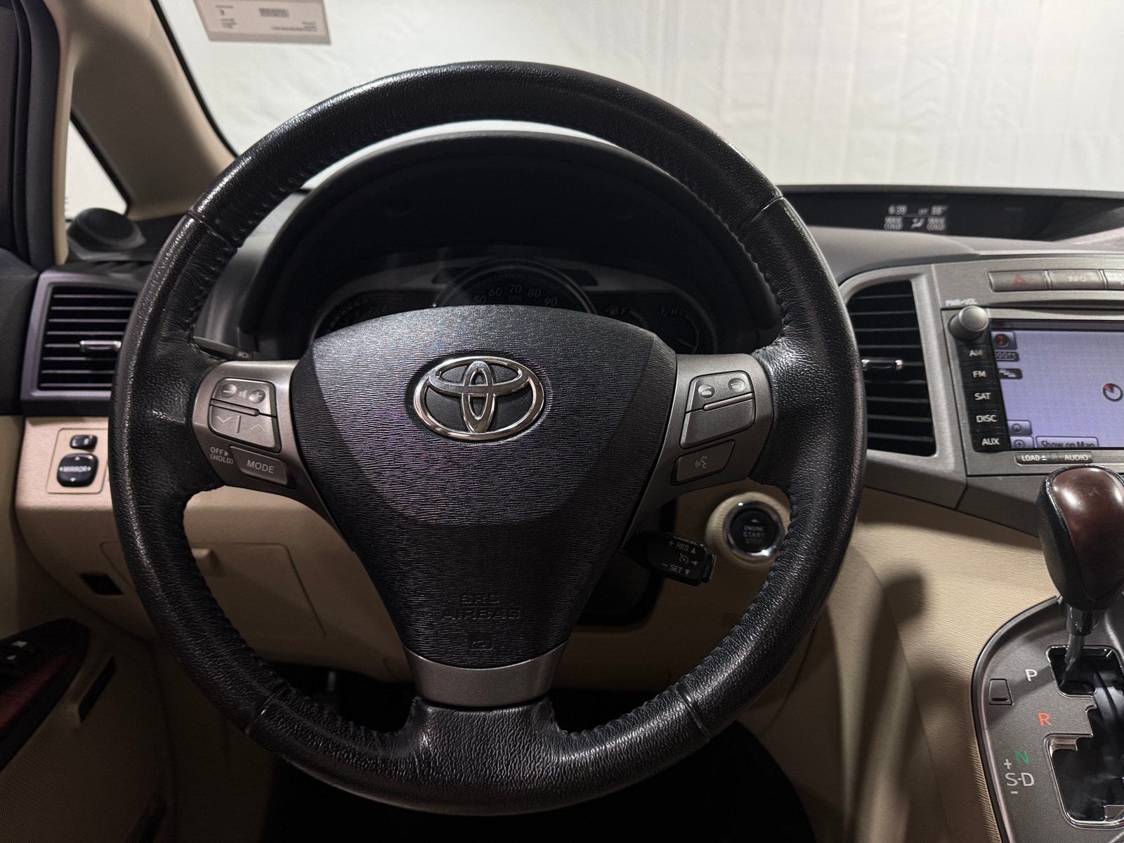 Thumbnail: 2011 Toyota Venza - 5