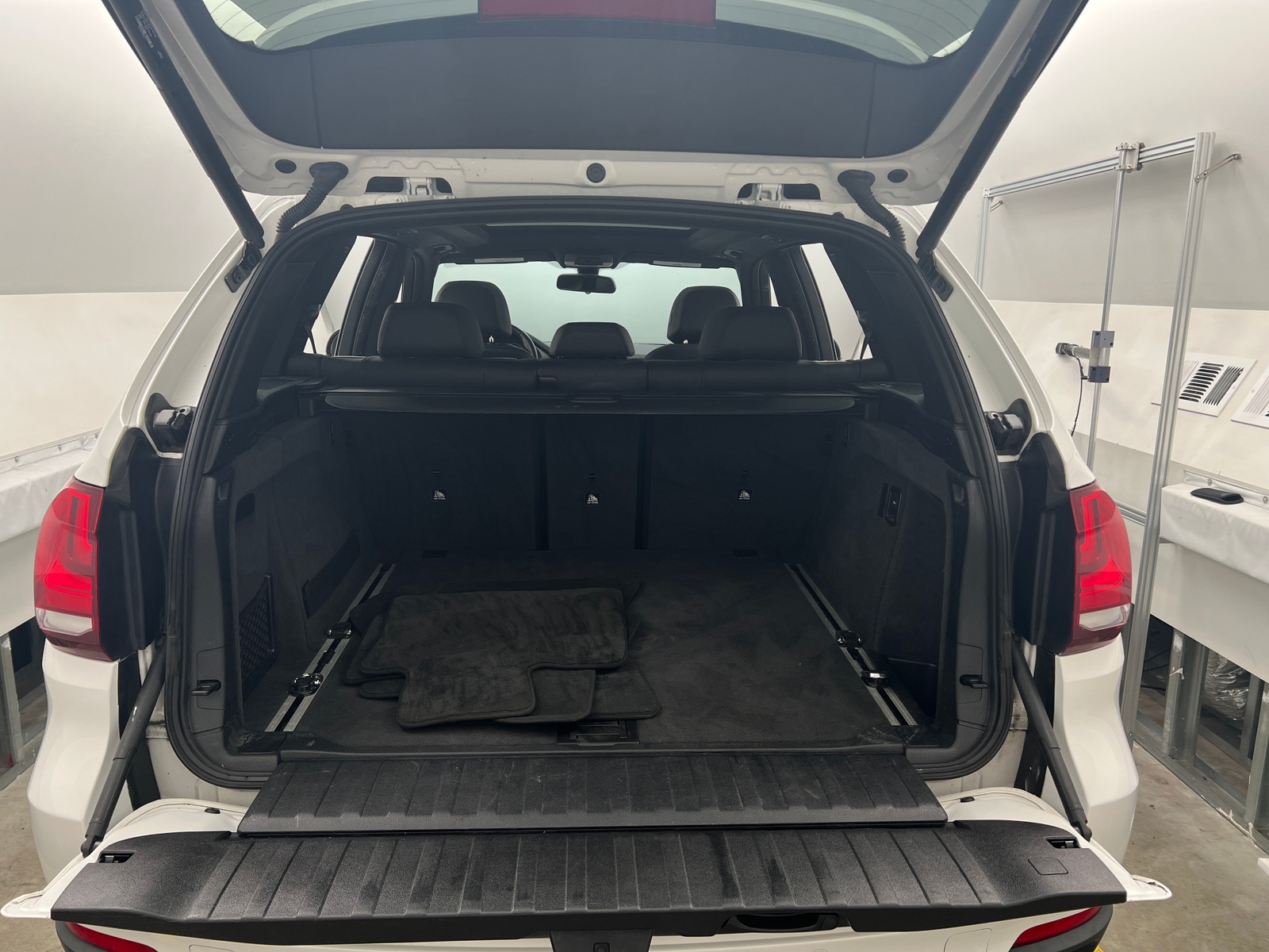 Thumbnail: 2017 BMW X5 - 6