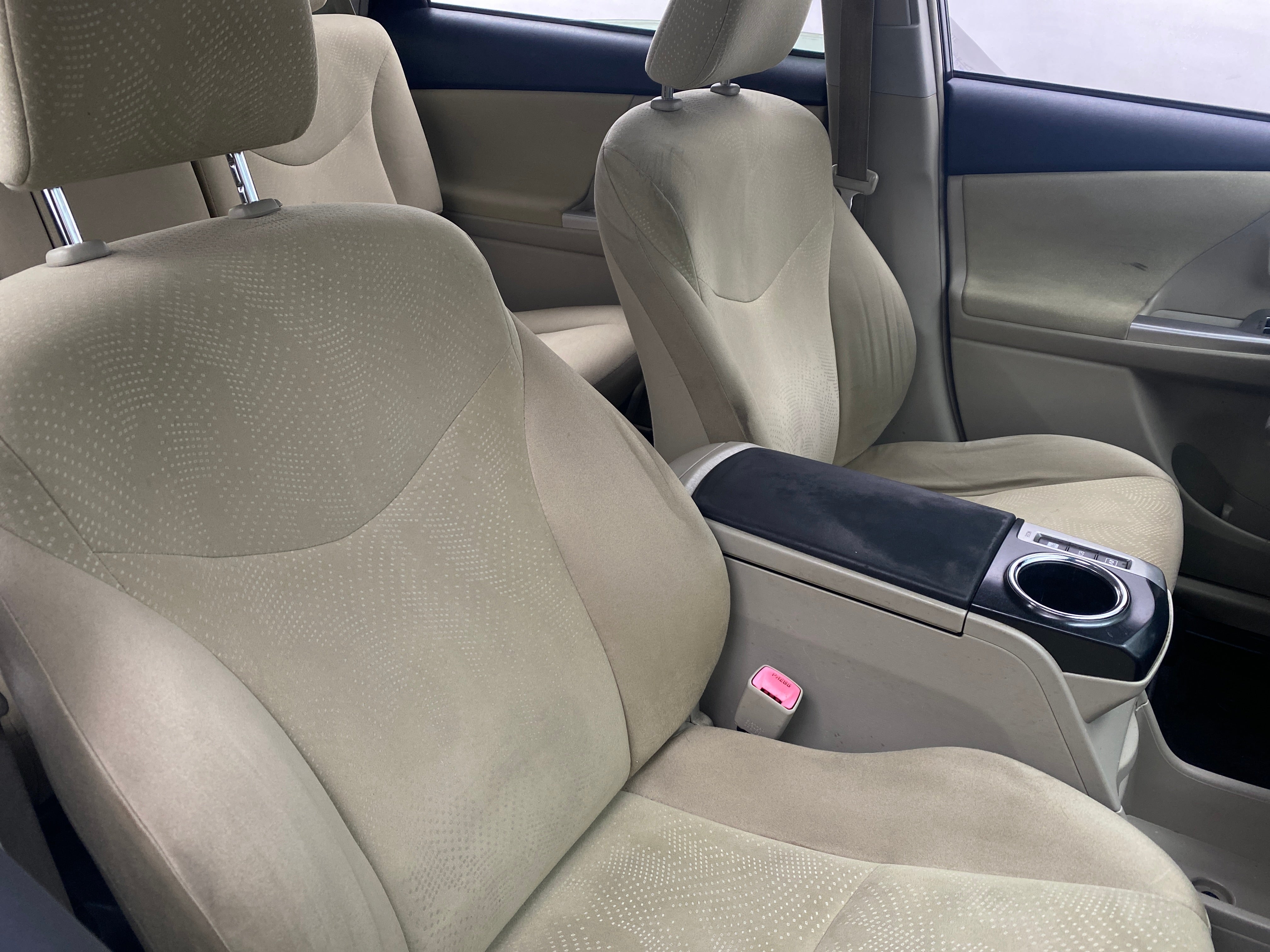 2014 Toyota Prius v