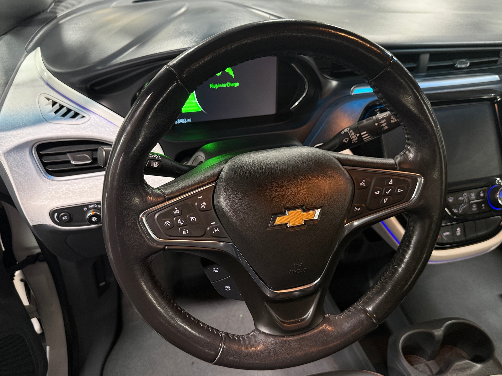 Thumbnail: 2019 Chevrolet Bolt EV - 4