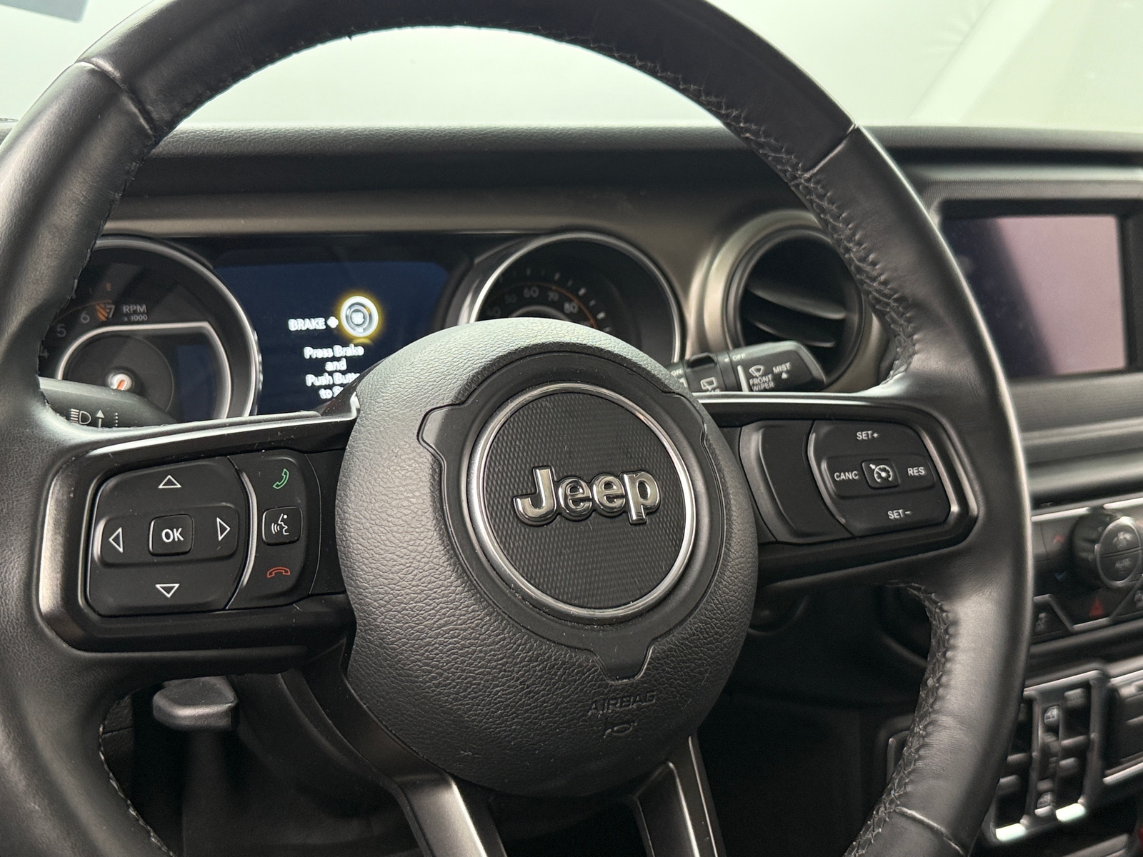Thumbnail: 2019 Jeep Wrangler - 5