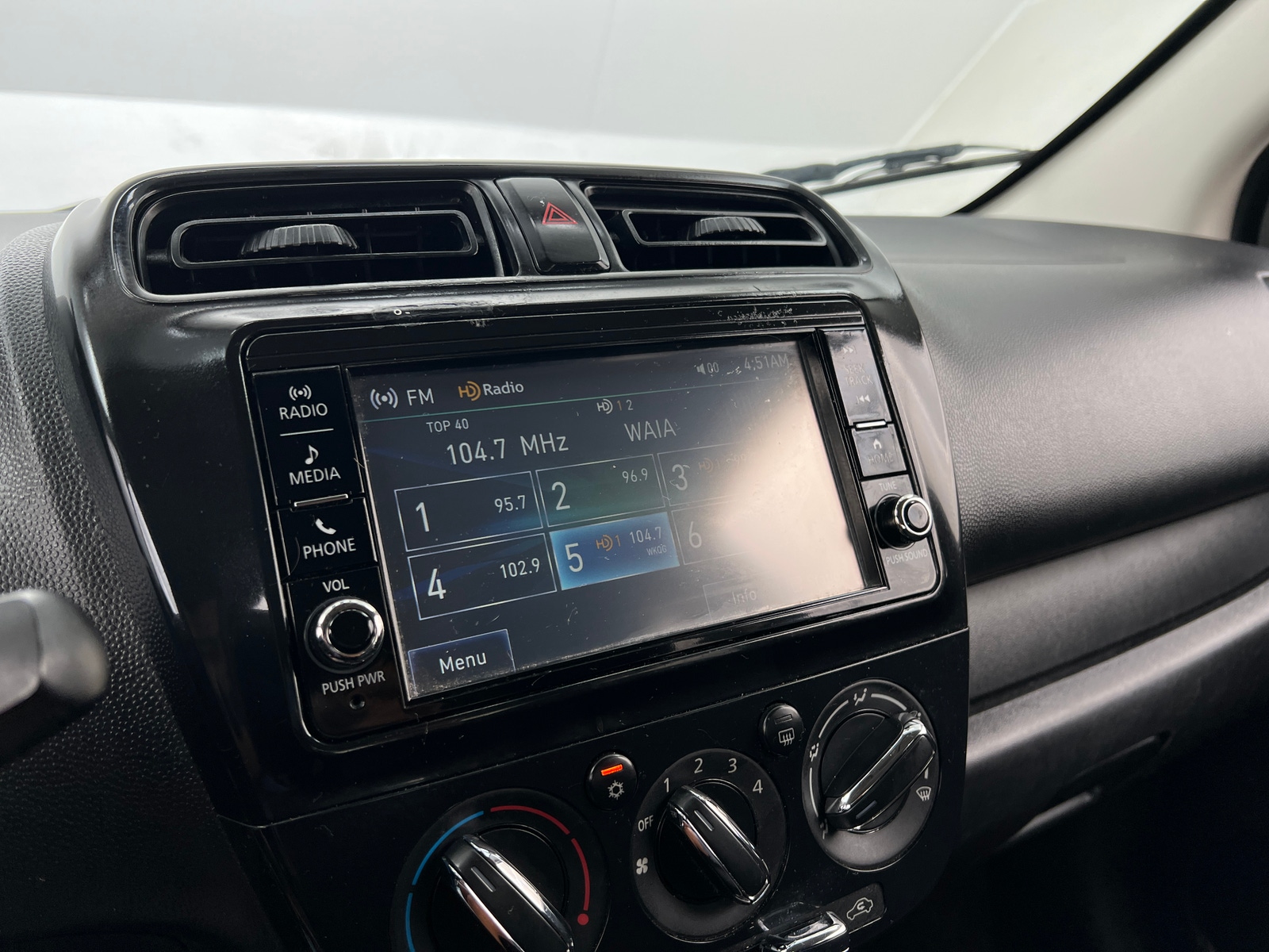 Thumbnail: 2019 Mitsubishi Mirage G4 - 4