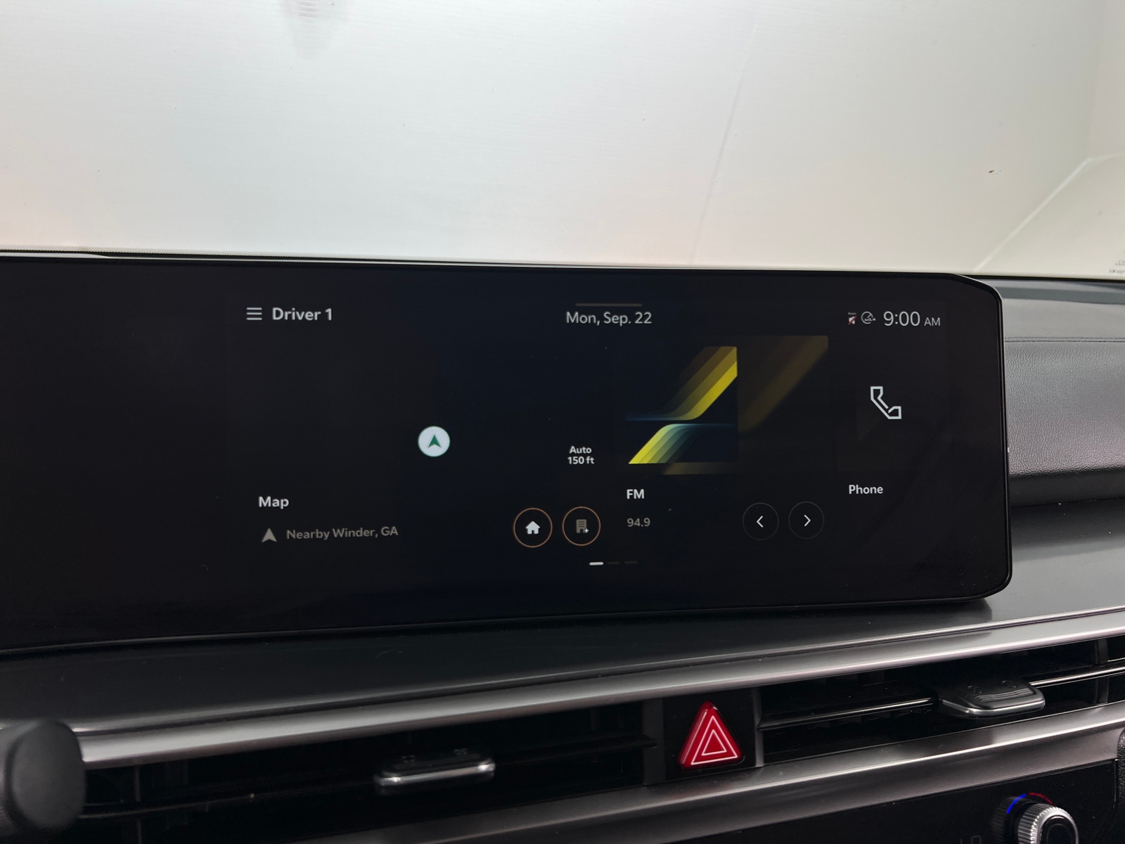 Thumbnail: 2024 Kia Sorento - 3