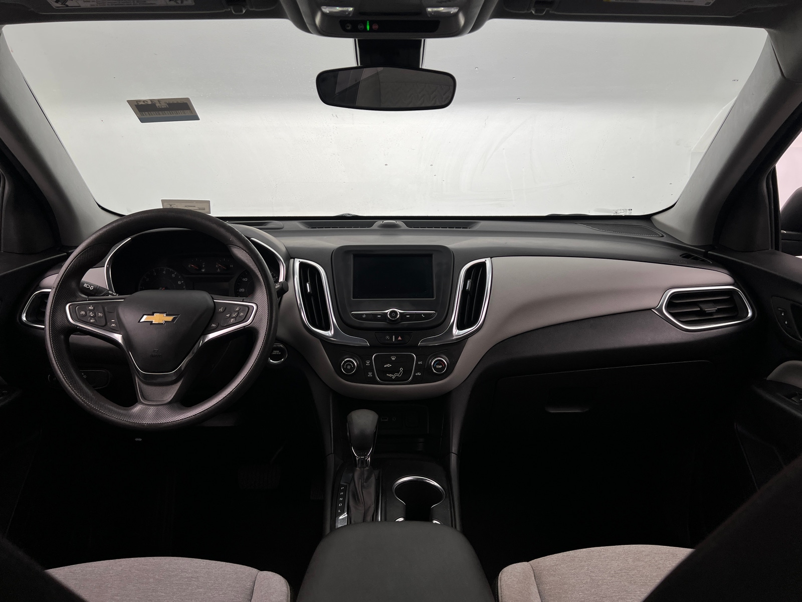 Thumbnail: 2022 Chevrolet Equinox - 3