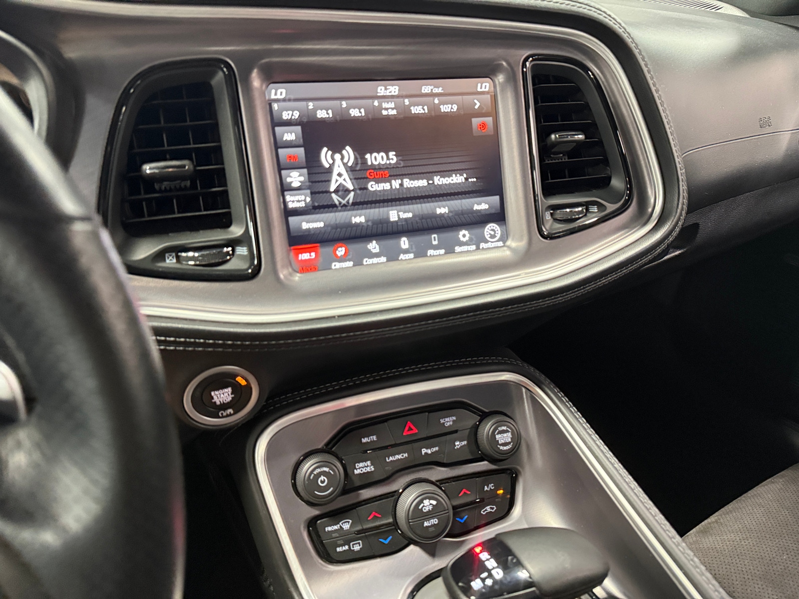 Thumbnail: 2022 Dodge Challenger - 2