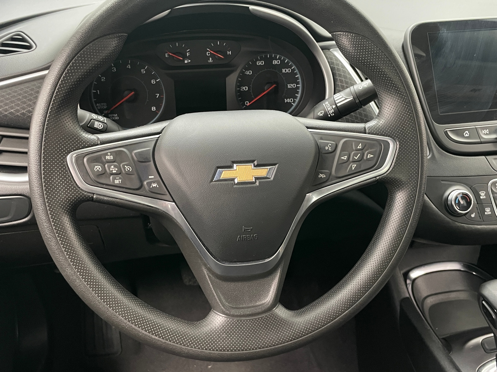 Thumbnail: 2023 Chevrolet Malibu - 5