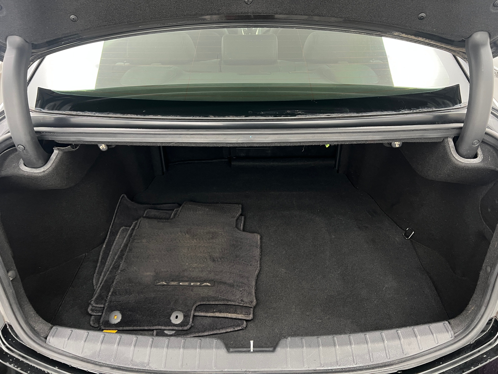 Thumbnail: 2014 Hyundai Azera - 6