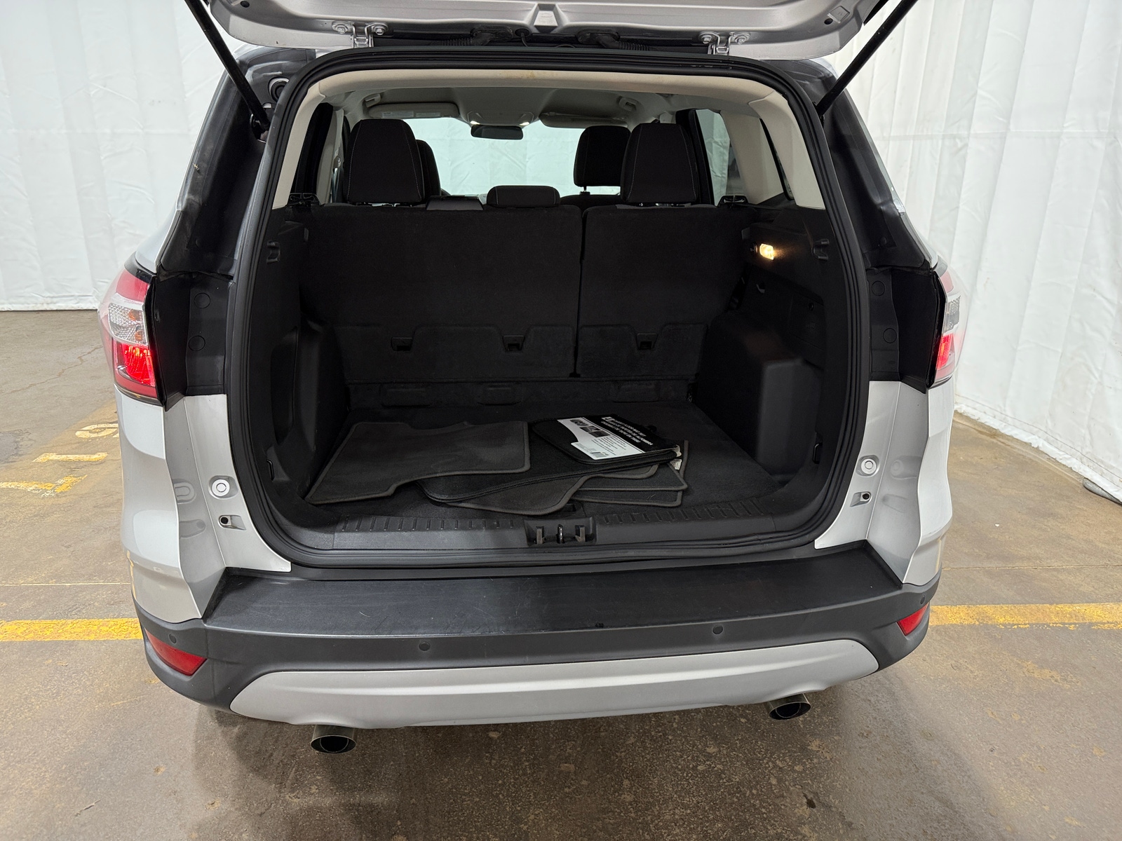 Thumbnail: 2017 Ford Escape - 7