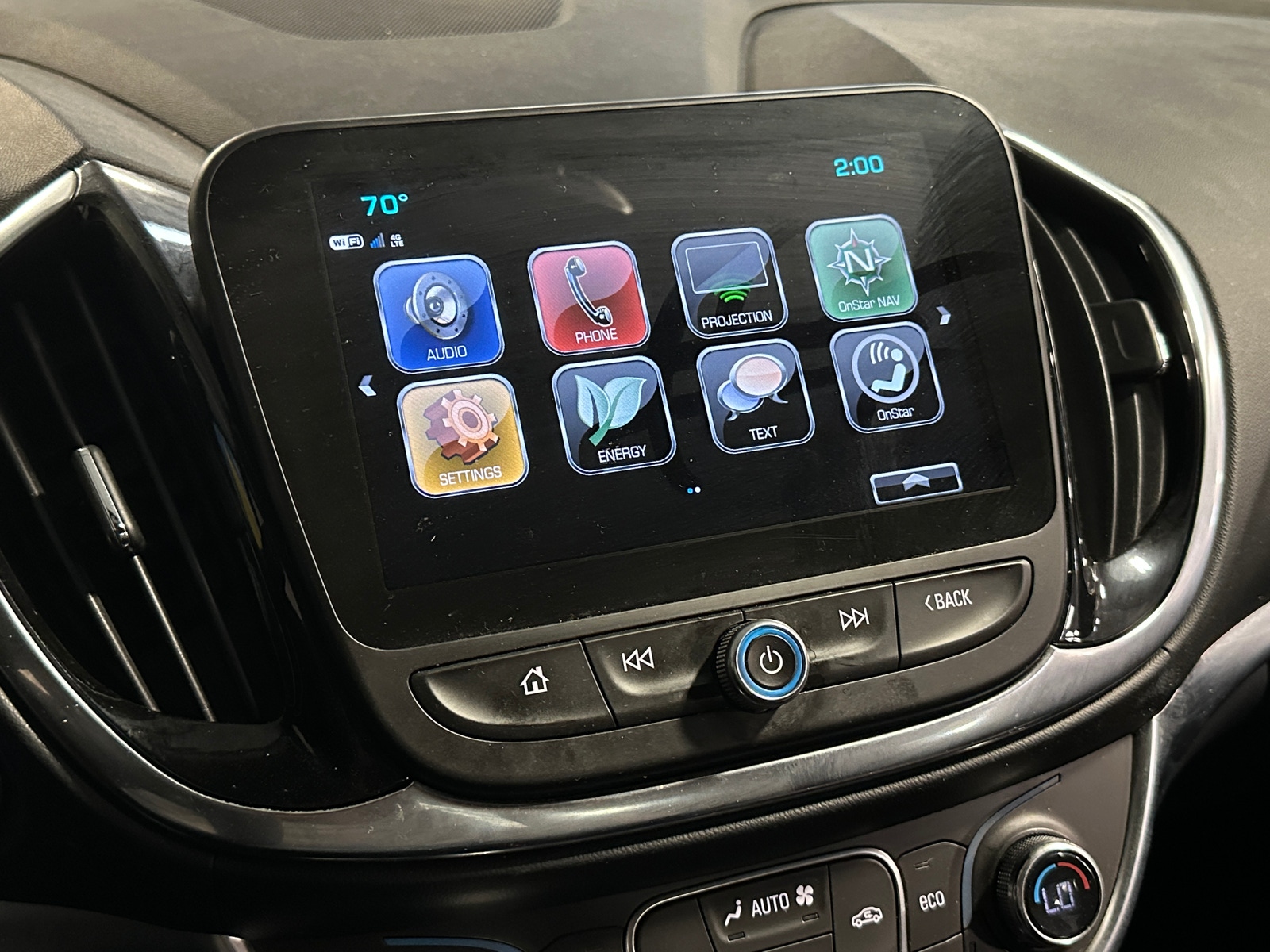 Thumbnail: 2018 Chevrolet Volt - 3