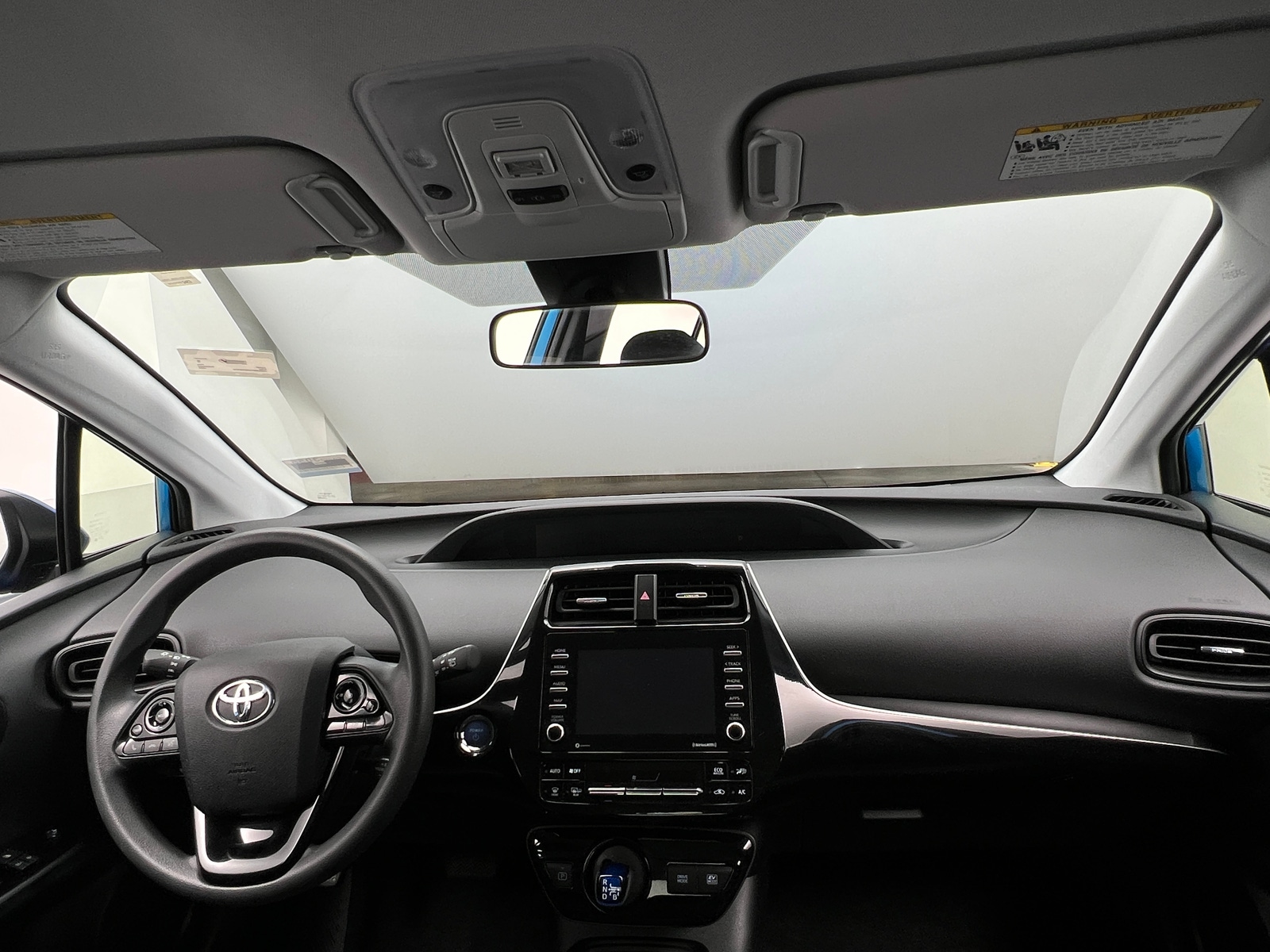 Thumbnail: 2022 Toyota Prius - 3