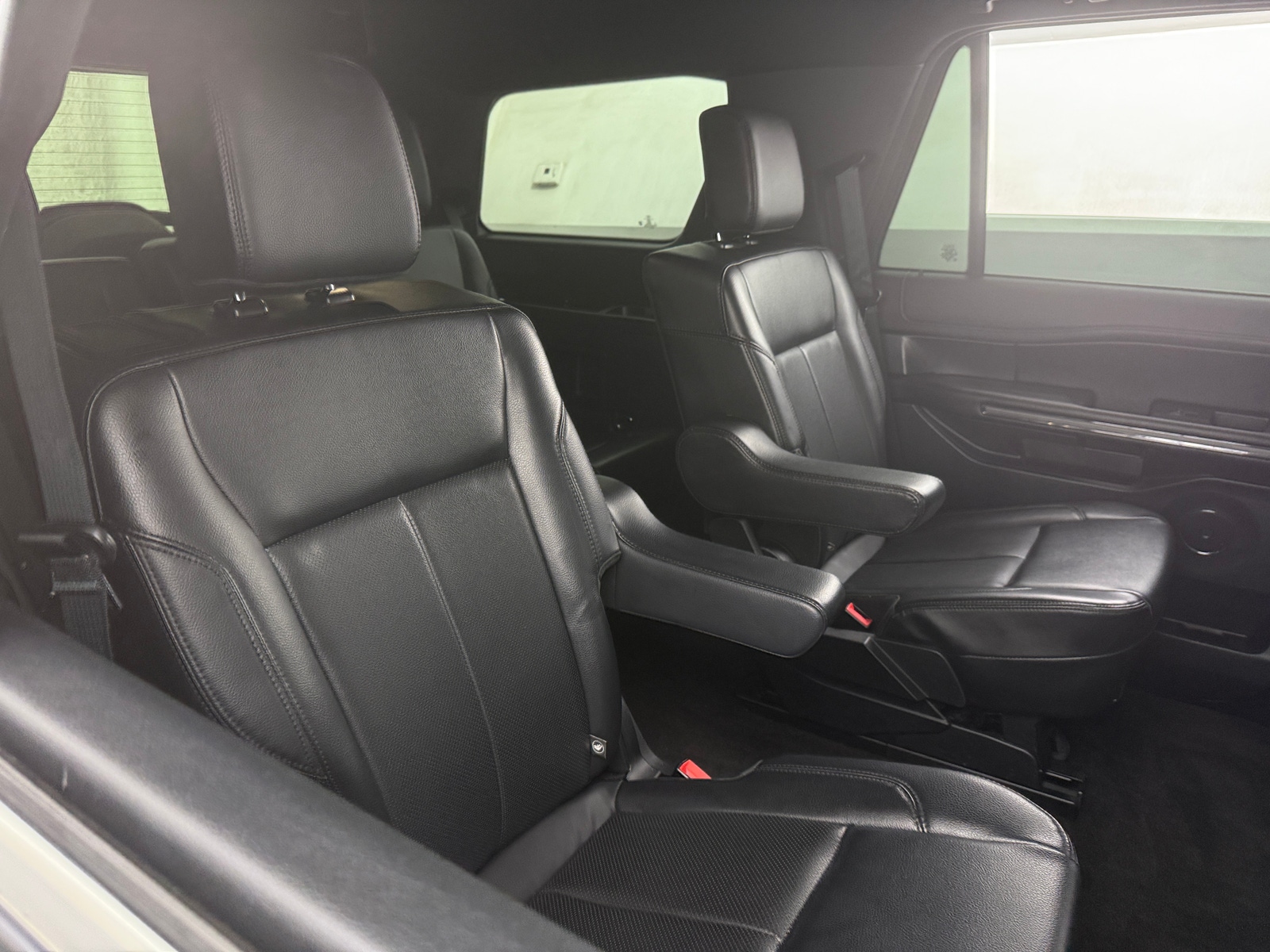 Thumbnail: 2021 Ford Expedition - 6
