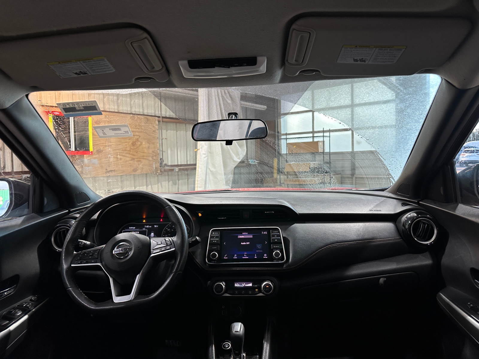 Thumbnail: 2018 Nissan Kicks - 3