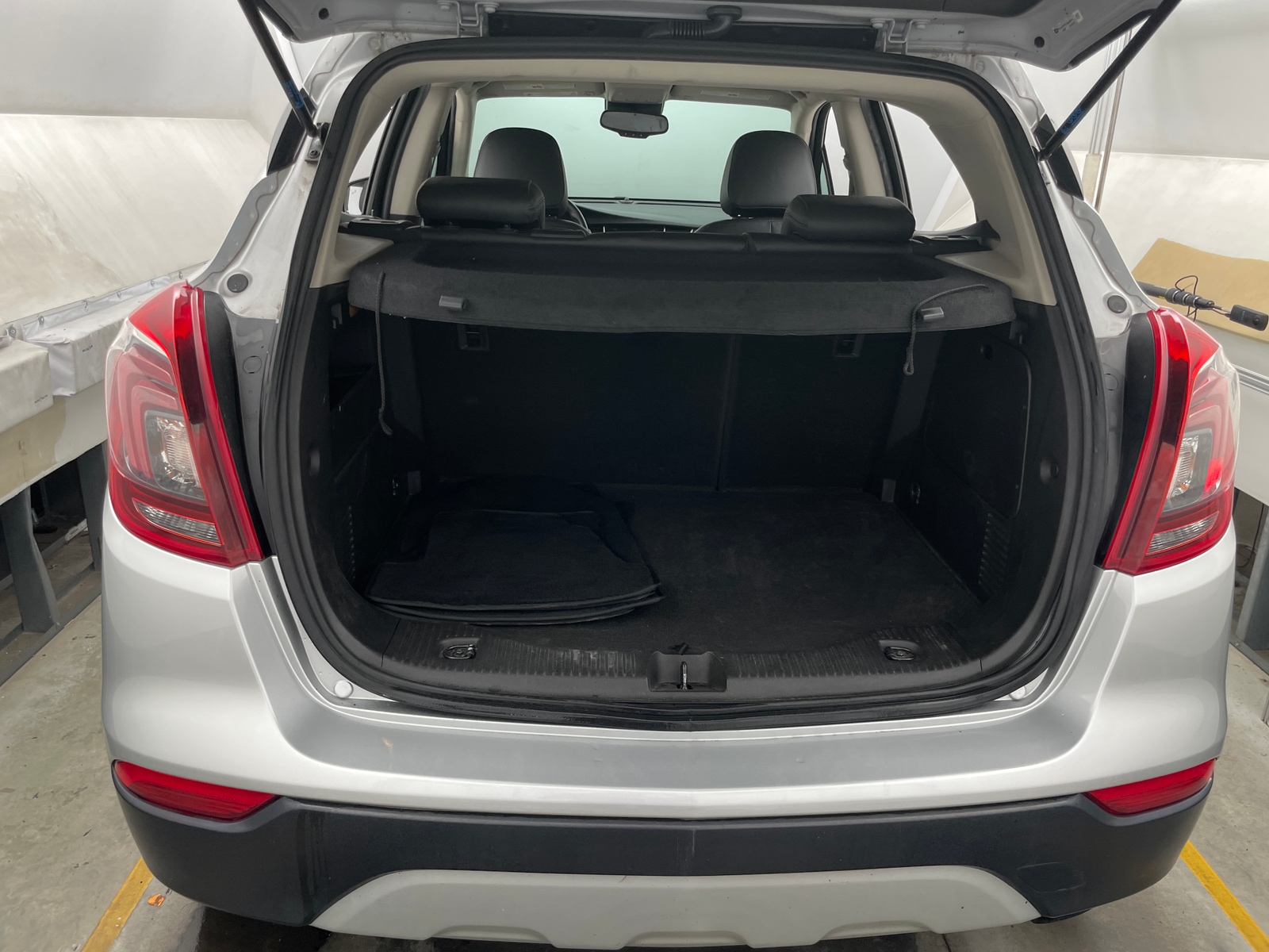Thumbnail: 2018 Buick Encore - 6