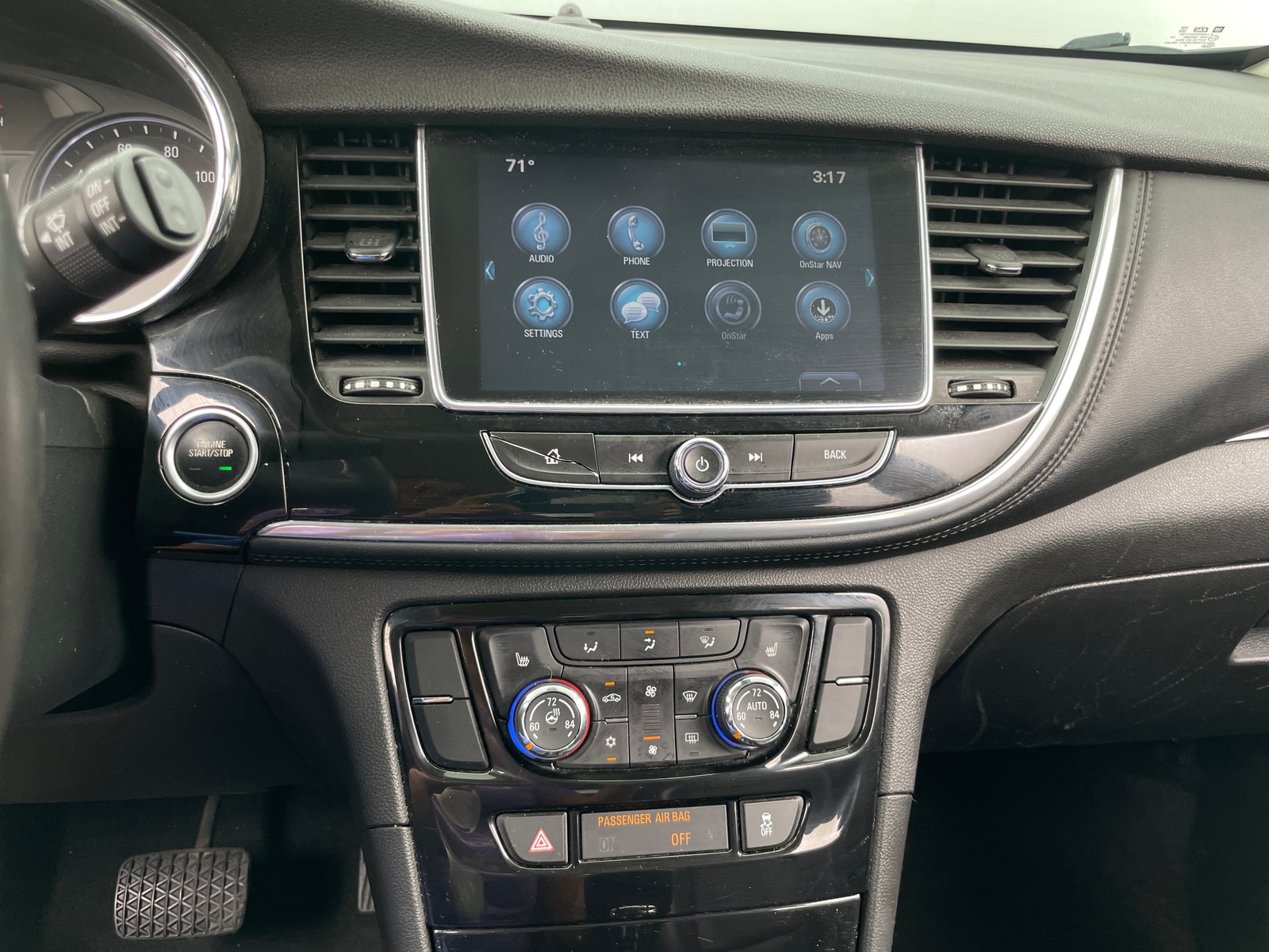 Thumbnail: 2018 Buick Encore - 3