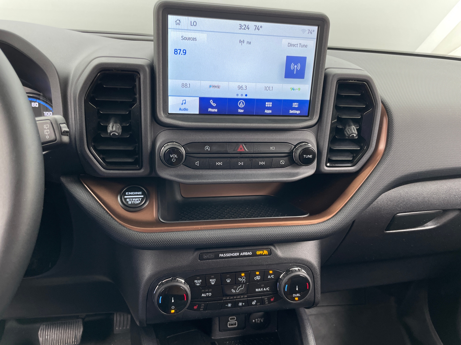 Thumbnail: 2024 Ford Bronco Sport - 4