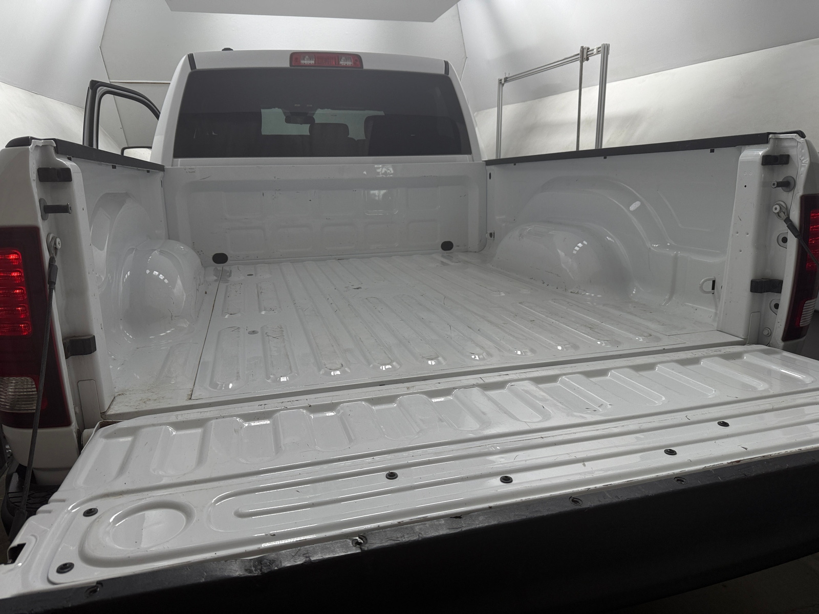 Thumbnail: 2022 RAM 1500 Classic - 7