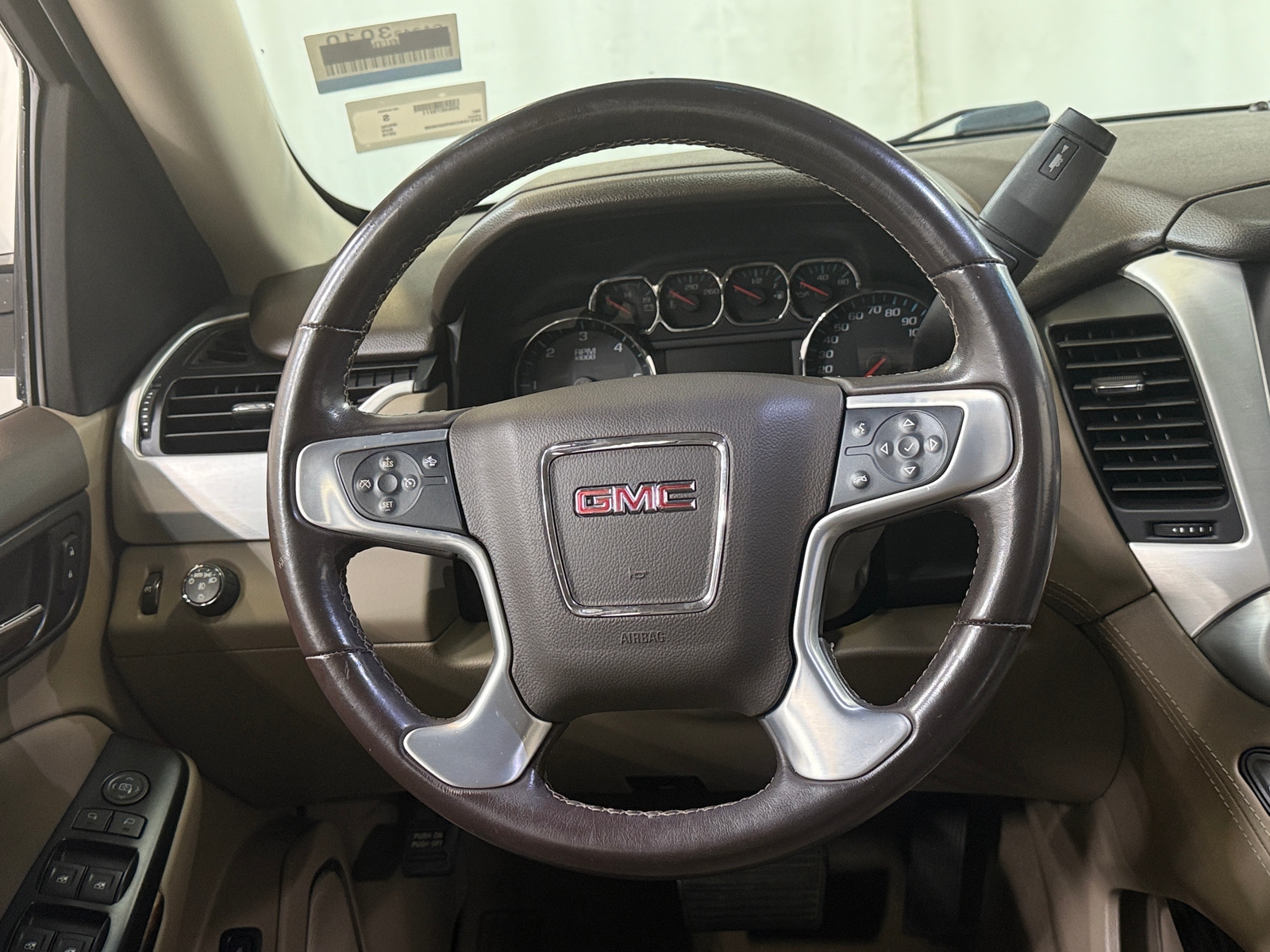 Thumbnail: 2019 GMC Yukon - 4