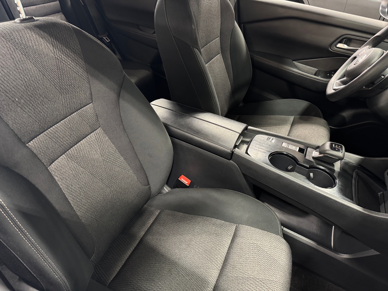 Thumbnail: 2024 Nissan Rogue - 2