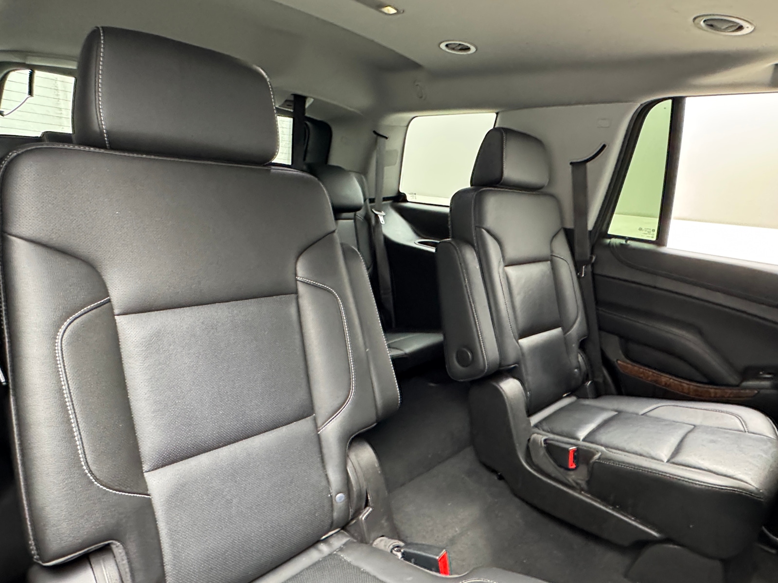 Thumbnail: 2019 Chevrolet Tahoe - 5
