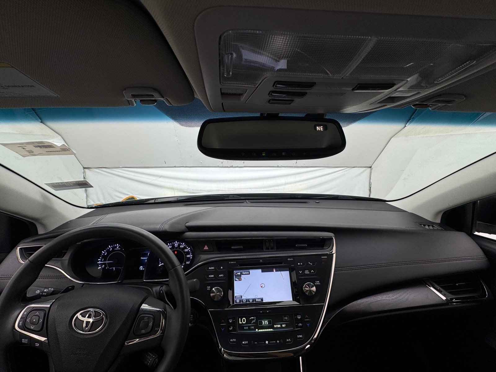 Thumbnail: 2016 Toyota Avalon - 2