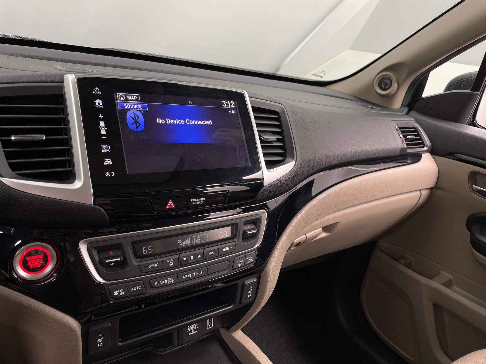 Thumbnail: 2019 Honda Ridgeline - 3