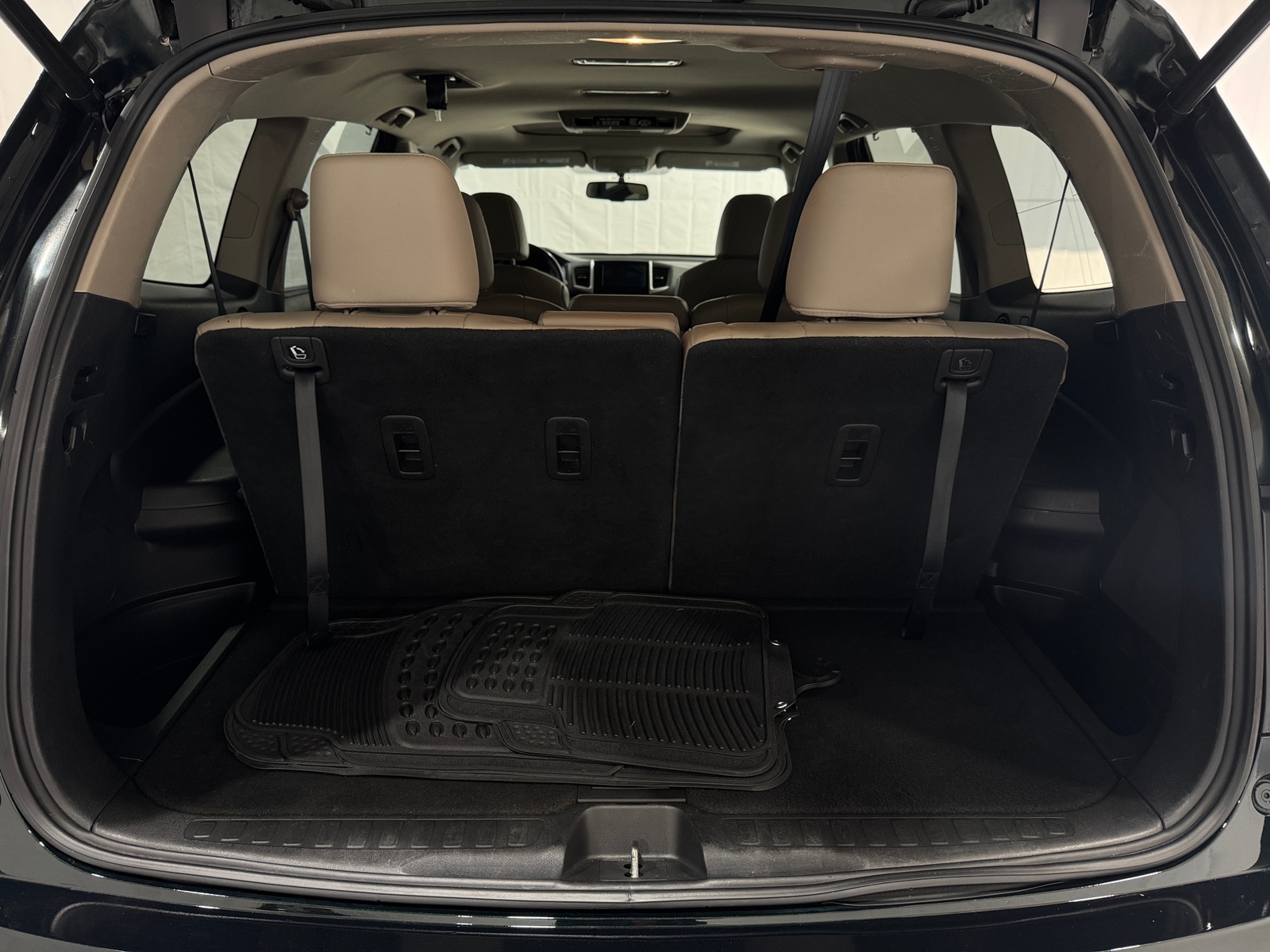 Thumbnail: 2016 Honda Pilot - 6