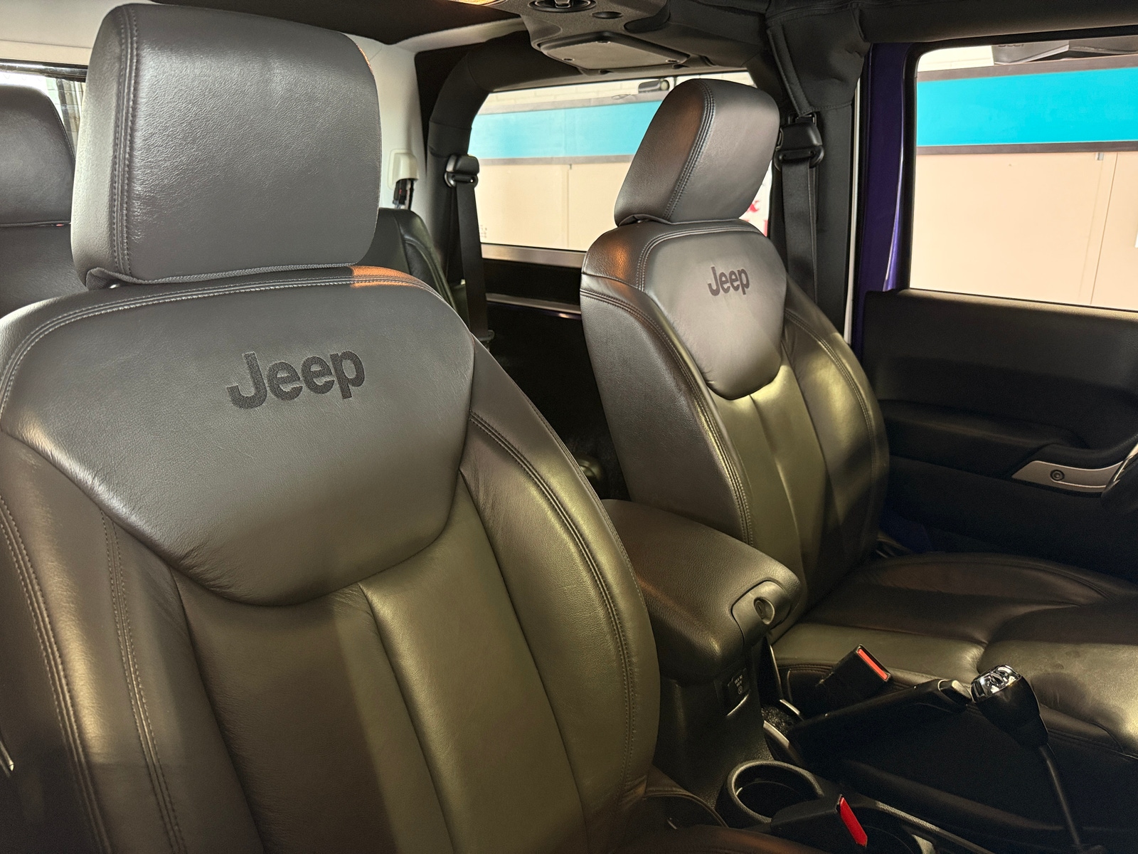 Thumbnail: 2017 Jeep Wrangler - 2