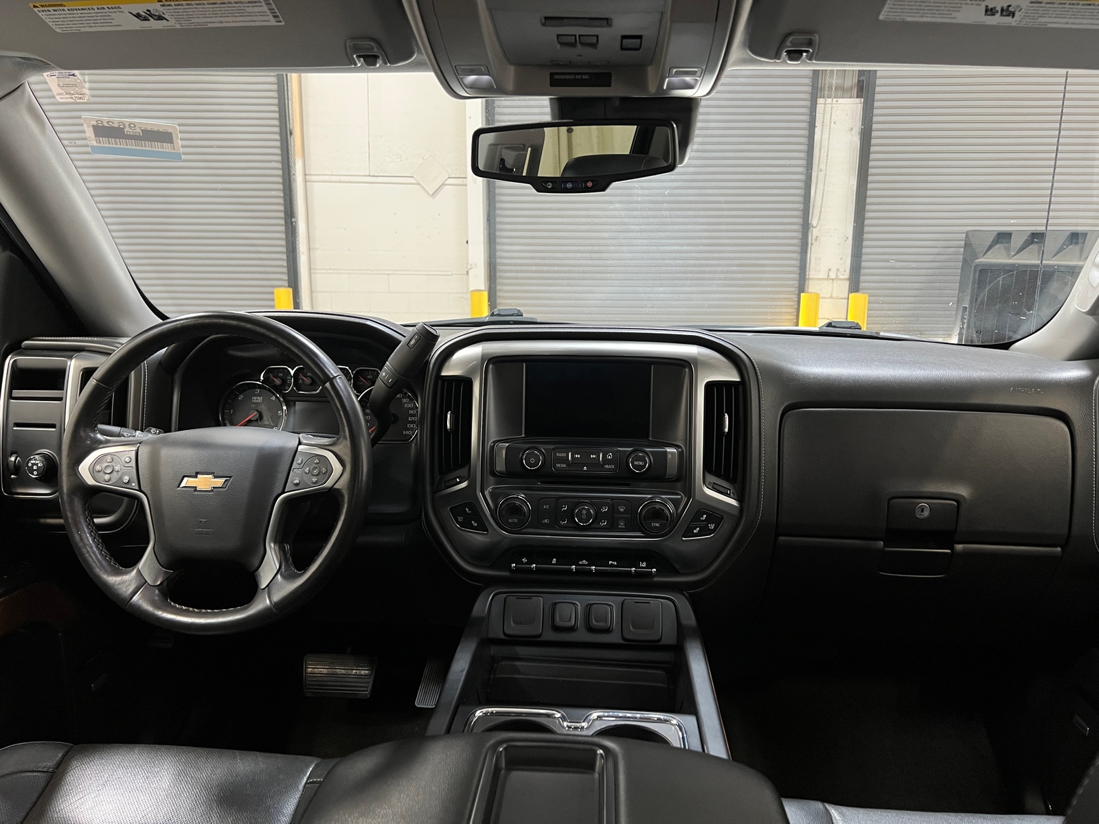 Thumbnail: 2015 Chevrolet Silverado 1500 - 2