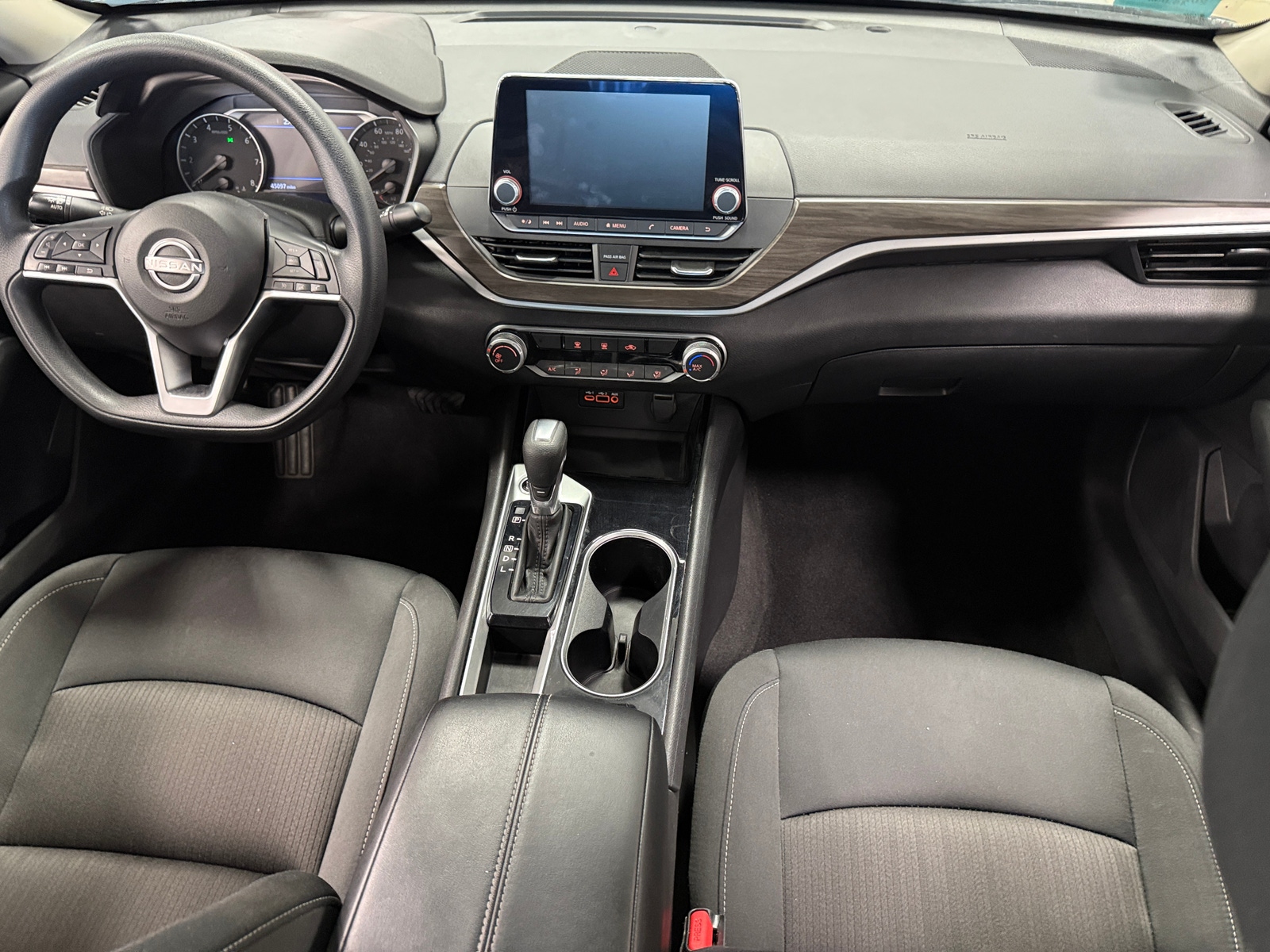 Thumbnail: 2024 Nissan Altima - 3