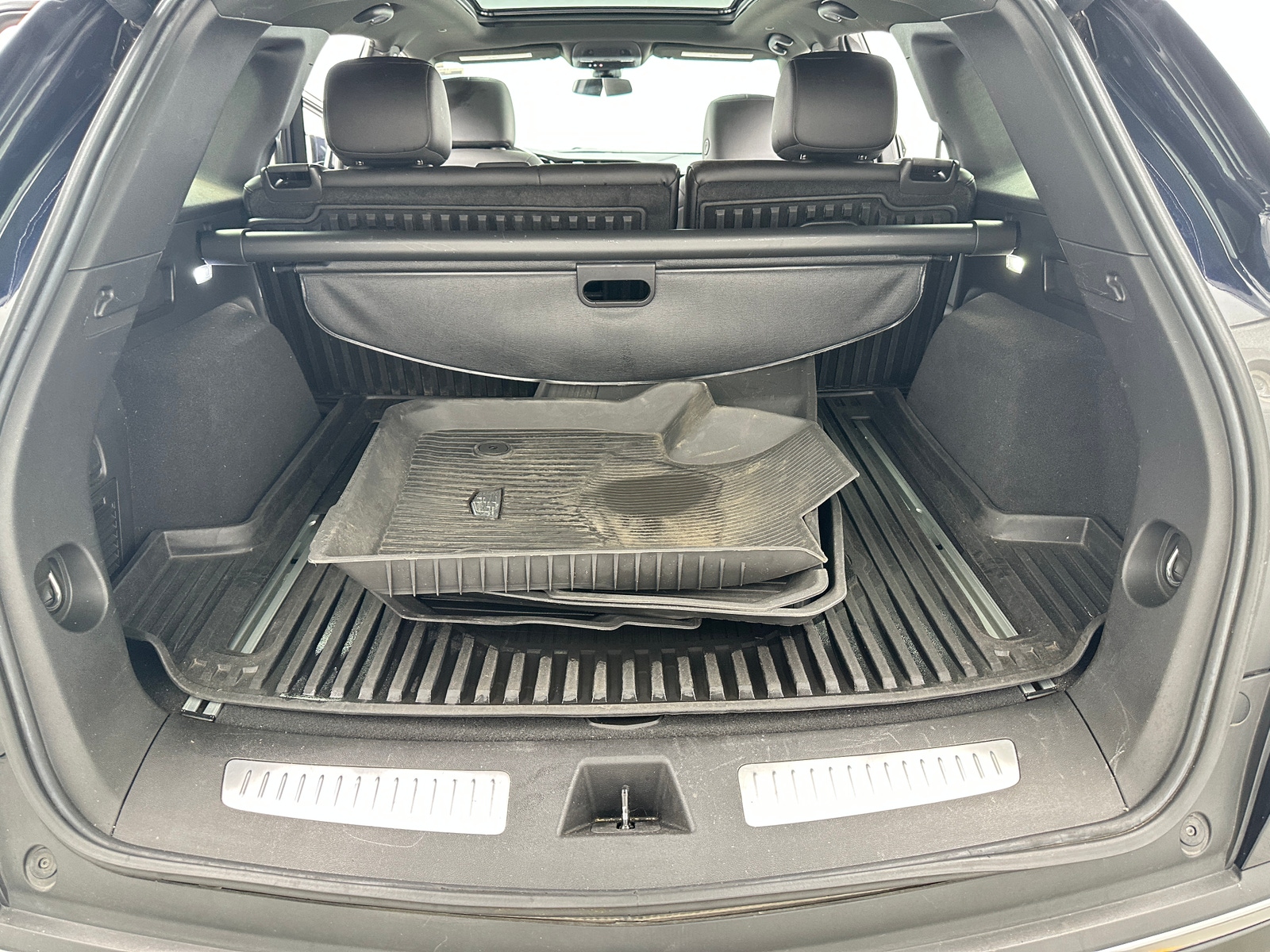 Thumbnail: 2022 Cadillac XT5 - 6
