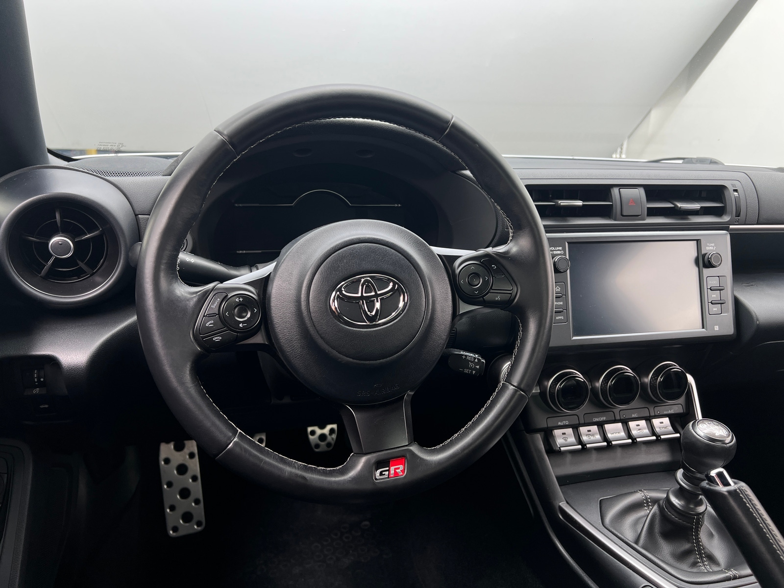 Thumbnail: 2022 Toyota GR86 - 4