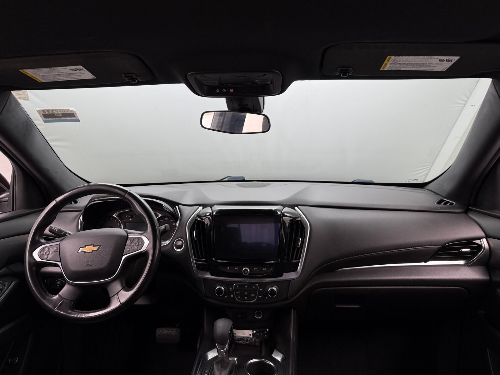 Thumbnail: 2022 Chevrolet Traverse - 3
