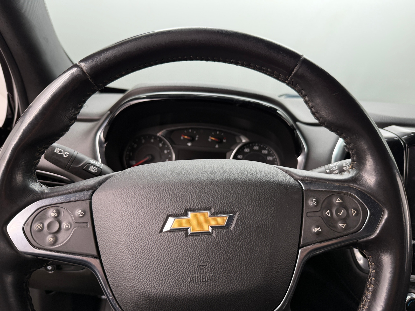 Thumbnail: 2022 Chevrolet Traverse - 5