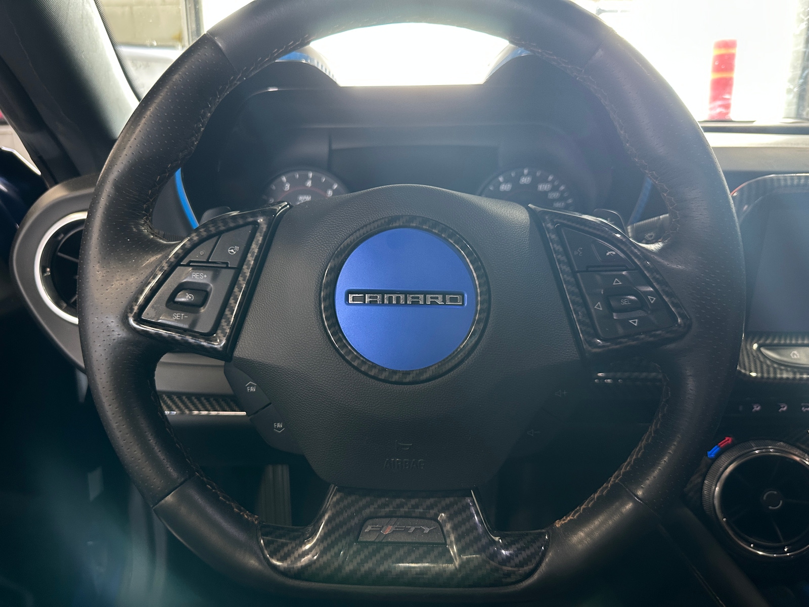 Thumbnail: 2017 Chevrolet Camaro - 3