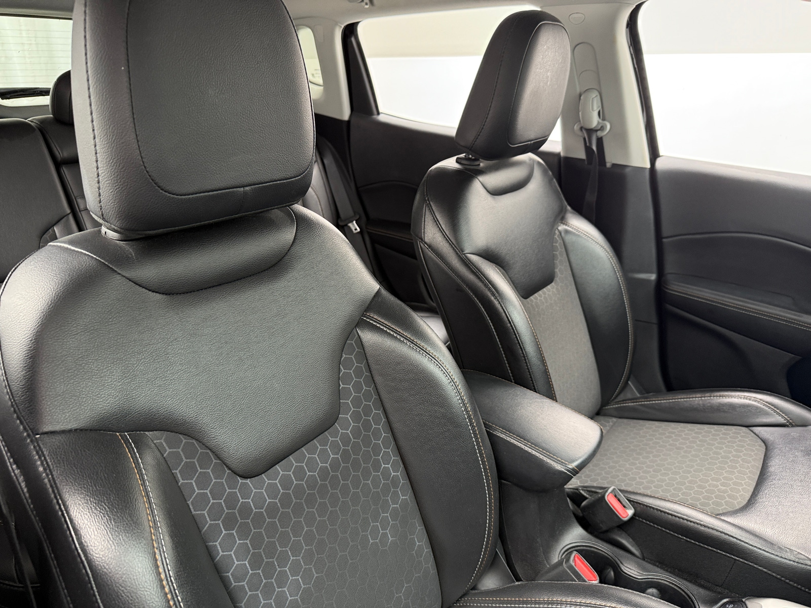 Thumbnail: 2018 Jeep Compass - 2