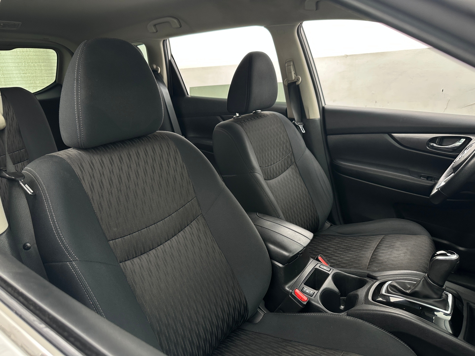 Thumbnail: 2019 Nissan Rogue - 2