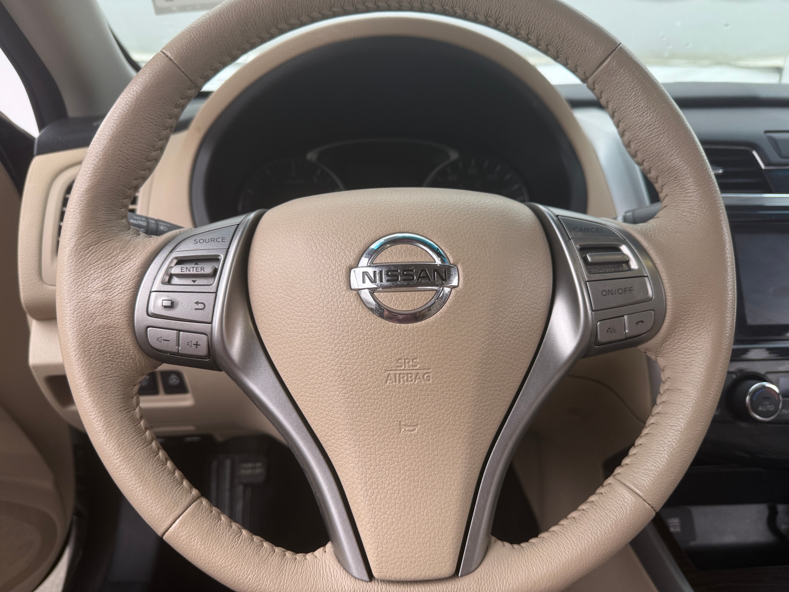 Thumbnail: 2015 Nissan Altima - 4