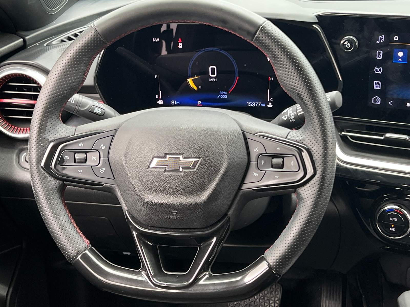 Thumbnail: 2024 Chevrolet Trax - 4