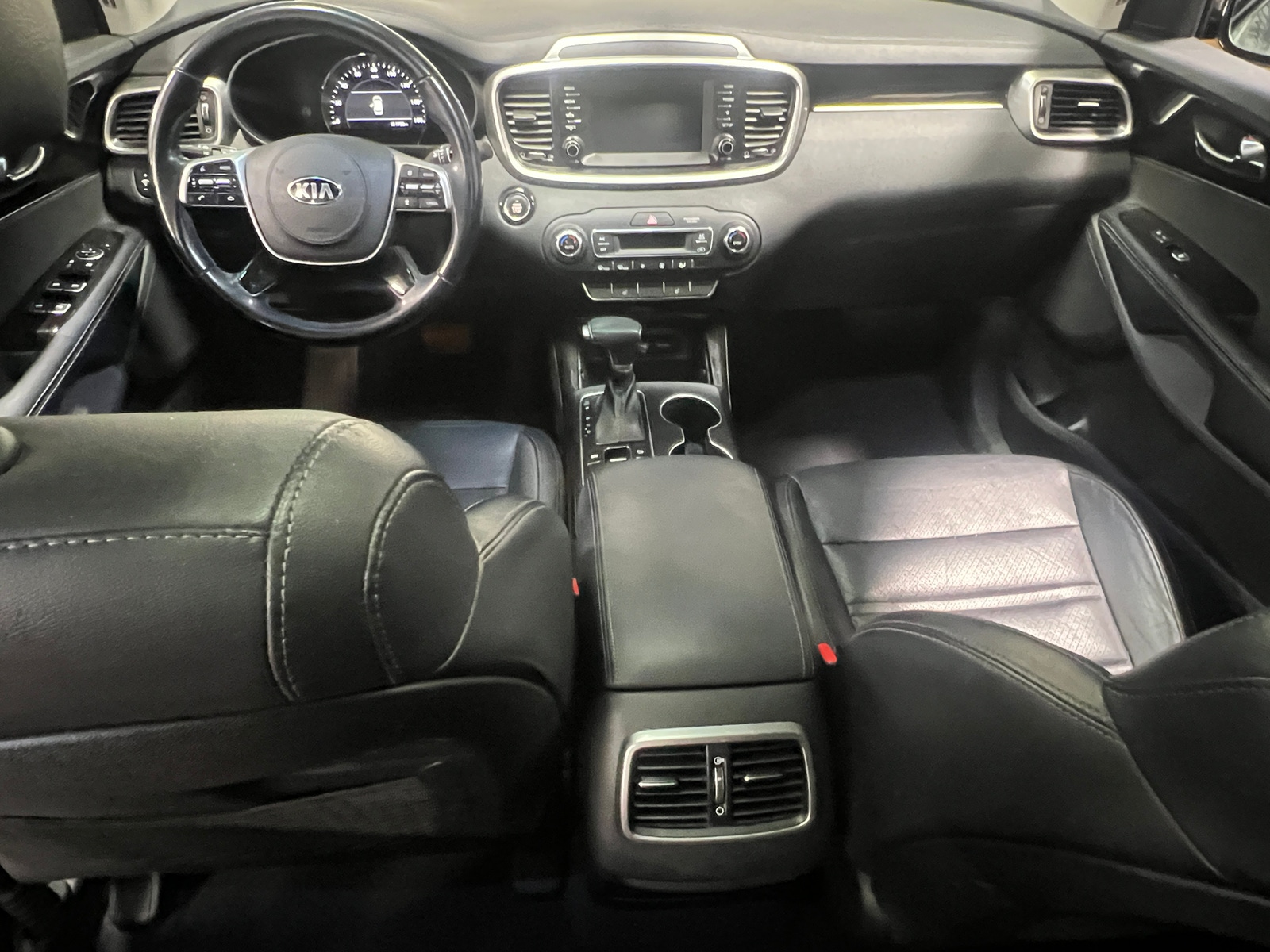 Thumbnail: 2020 Kia Sorento - 2