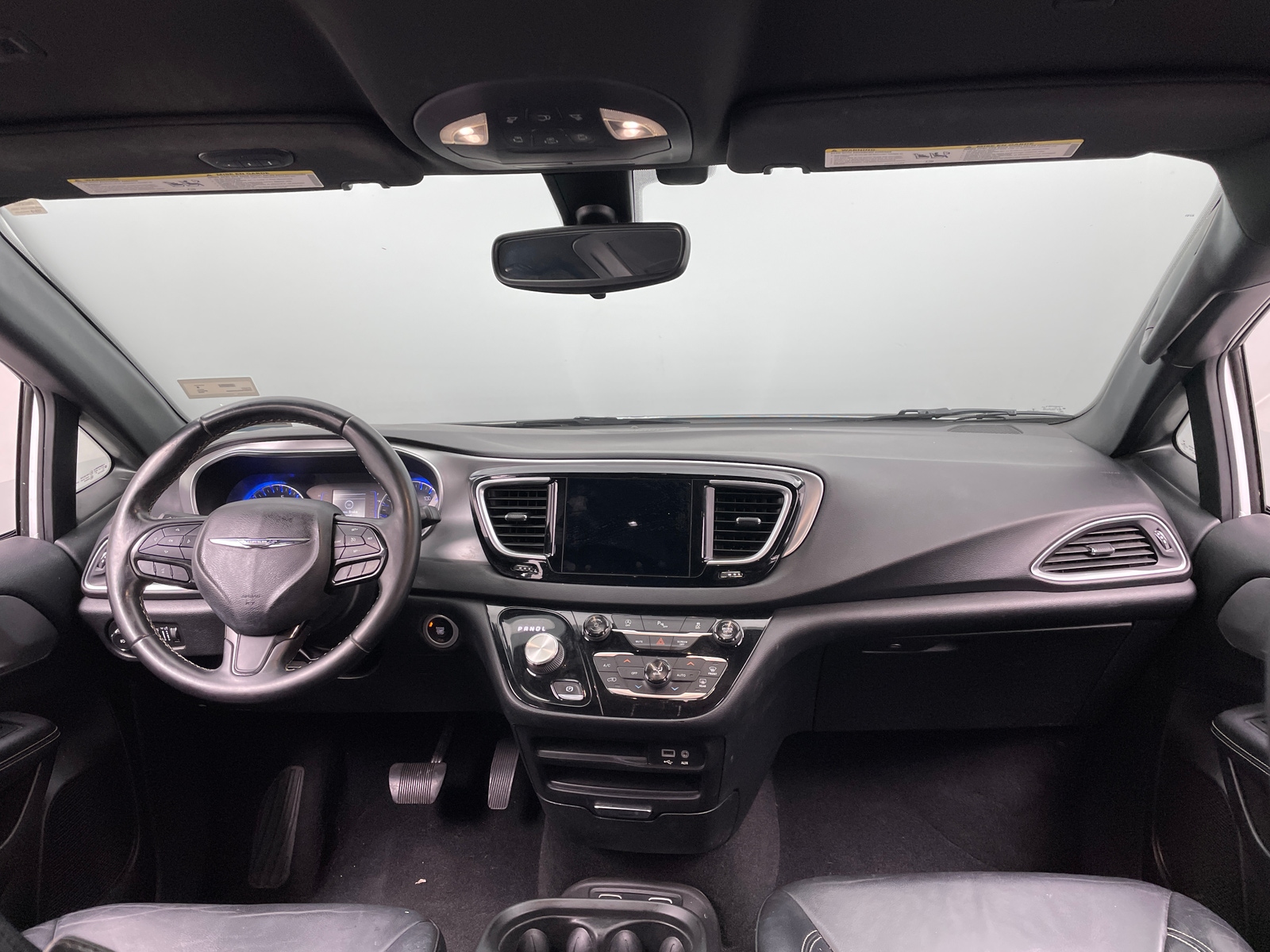 Thumbnail: 2018 Chrysler Pacifica - 2