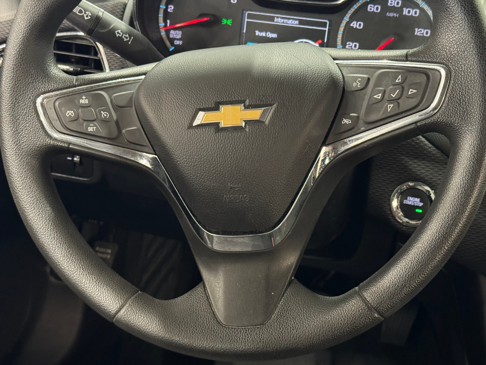 Thumbnail: 2017 Chevrolet Cruze - 5