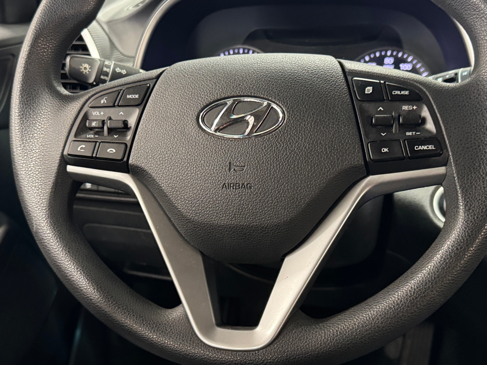 Thumbnail: 2020 Hyundai Tucson - 5
