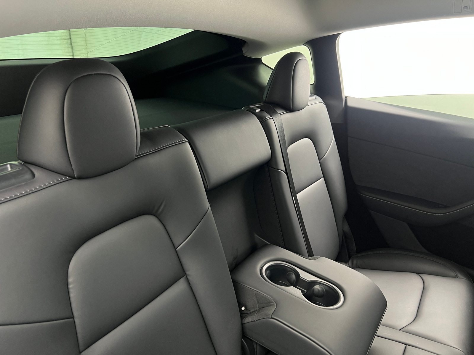 Thumbnail: 2023 Tesla Model Y - 4