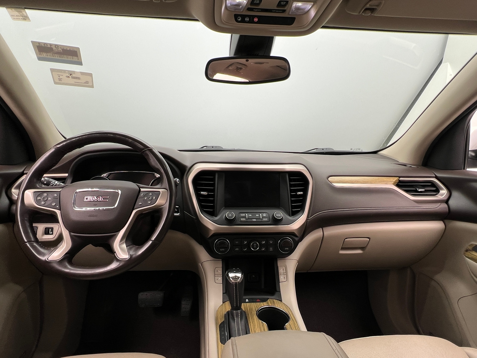 Thumbnail: 2018 GMC Acadia - 2