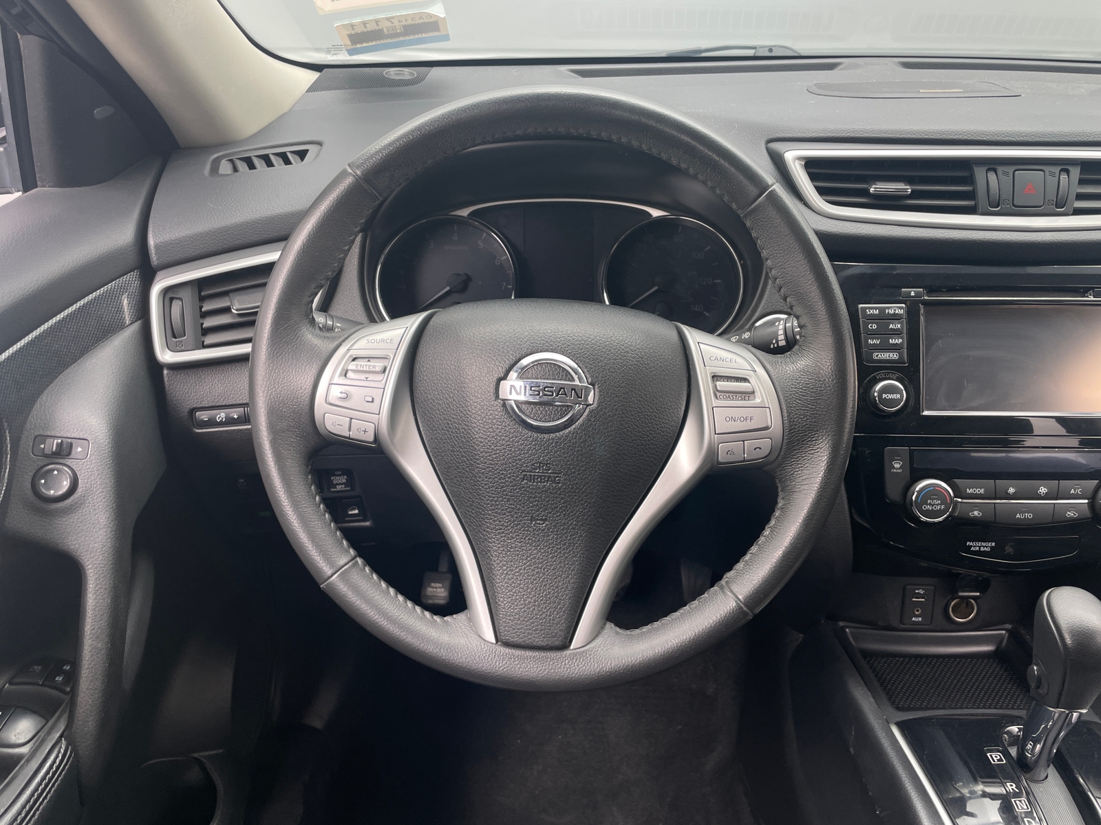 Thumbnail: 2016 Nissan Rogue - 4