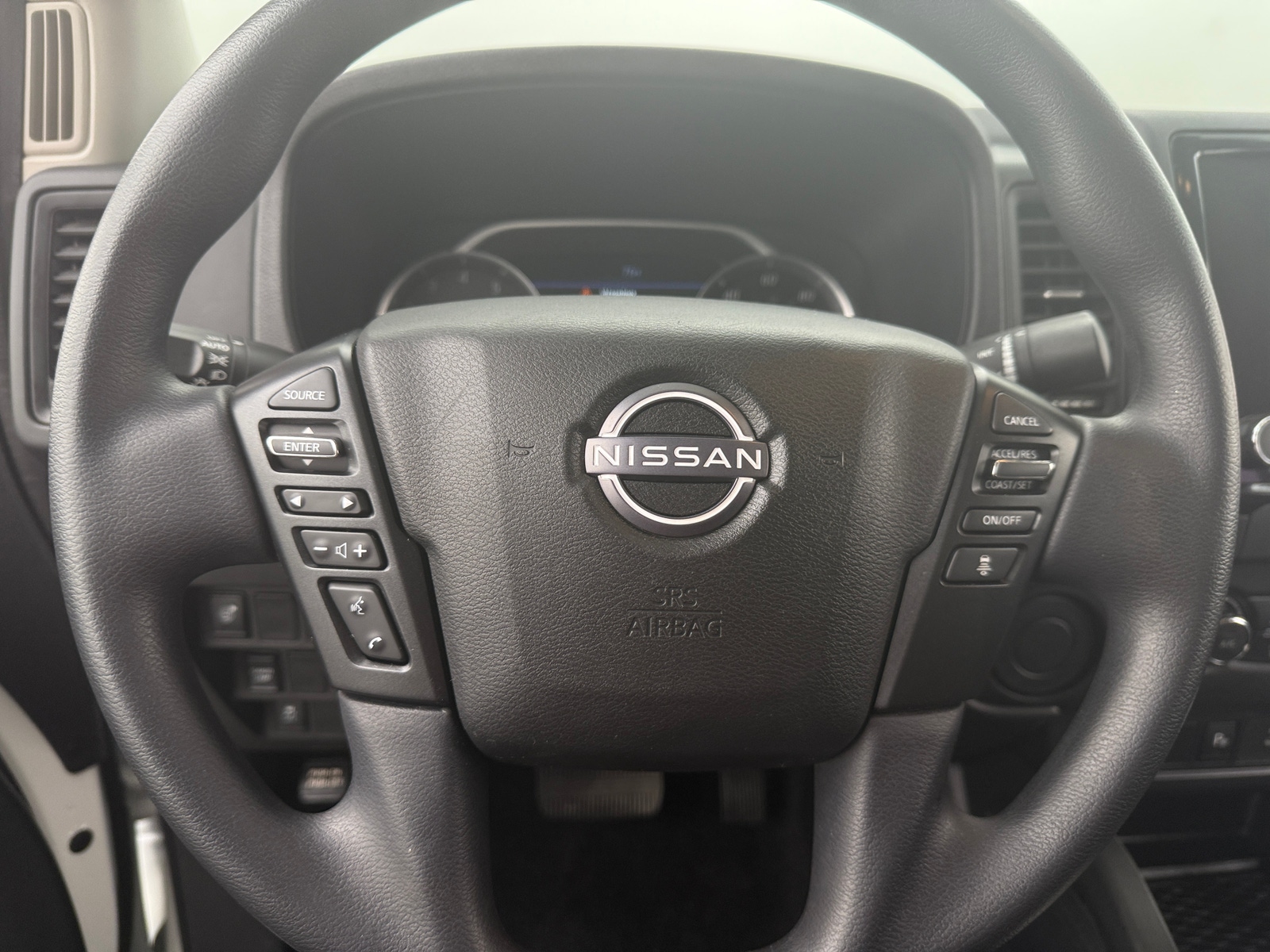 Thumbnail: 2024 Nissan Frontier - 5