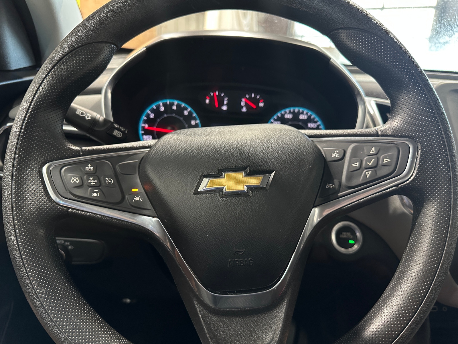 Thumbnail: 2021 Chevrolet Equinox - 5